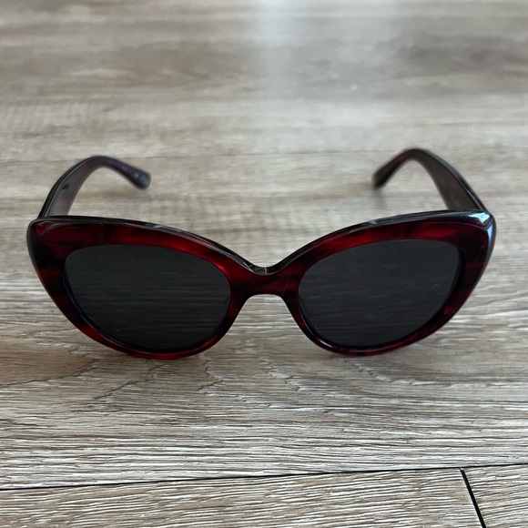 Lulu Guinness Sunglasses - Picture 1 of 5